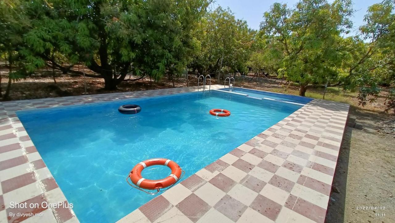 Gir Madhuli Farmhouse Sasan Gir Bagian luar foto